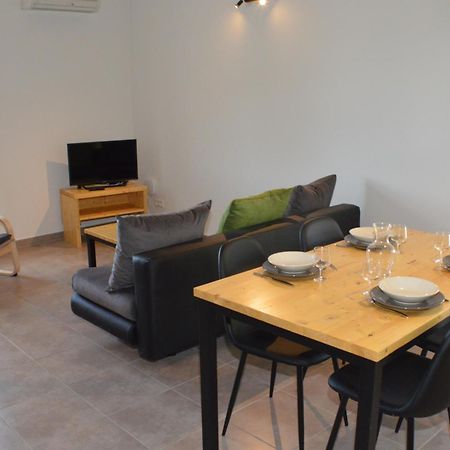 Le Clos Des Taulelles Gite Le Figuier Saint-Privat-de-Champclos Esterno foto